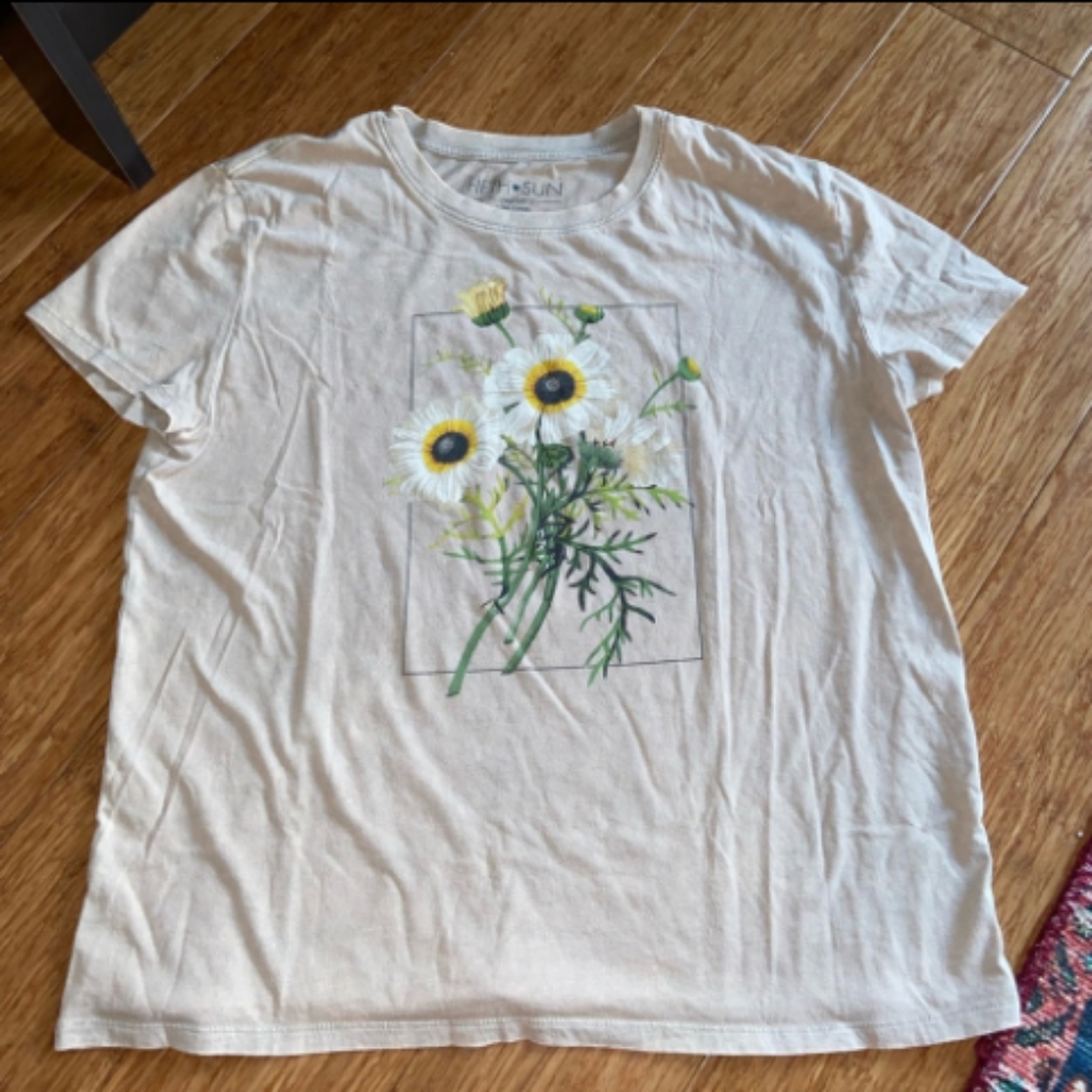 Fifth Sun Graphic Tee